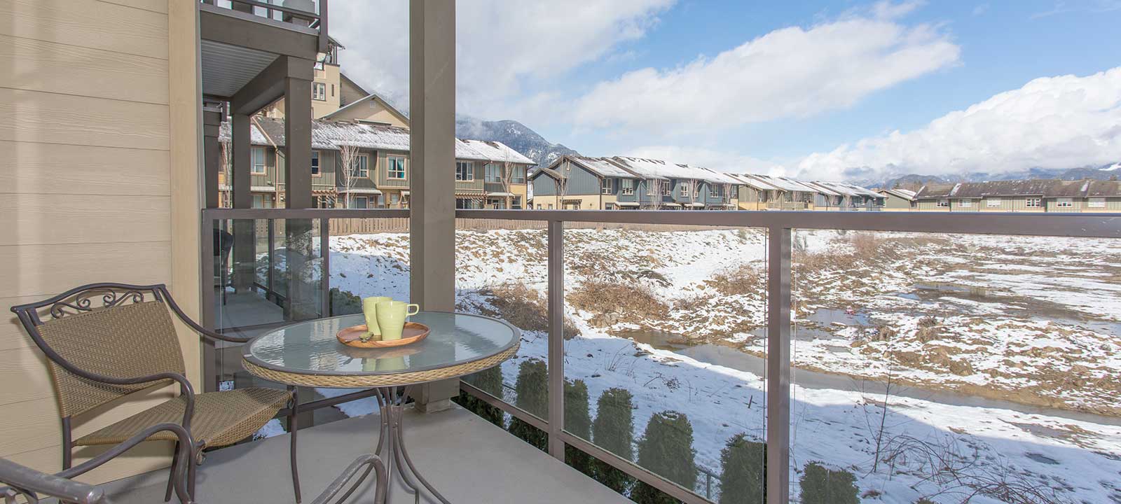 Book a Tour Shannon Falls Retirement Residence in Squamish, BC